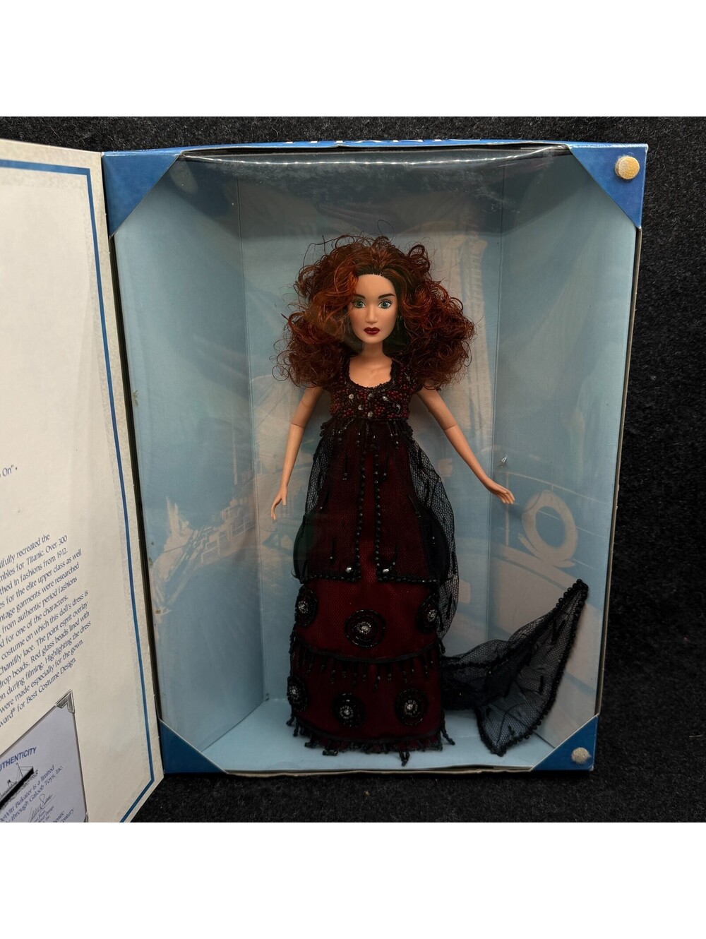 1998 Titanic - Rose DeWitt Bukater (Kate Winslet) 11" Doll